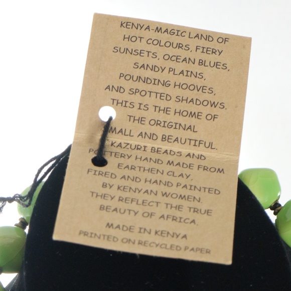 KAZURI '7 Beads Cubes' 18 inch Hand-Made Necklace - Picture 5 of 5